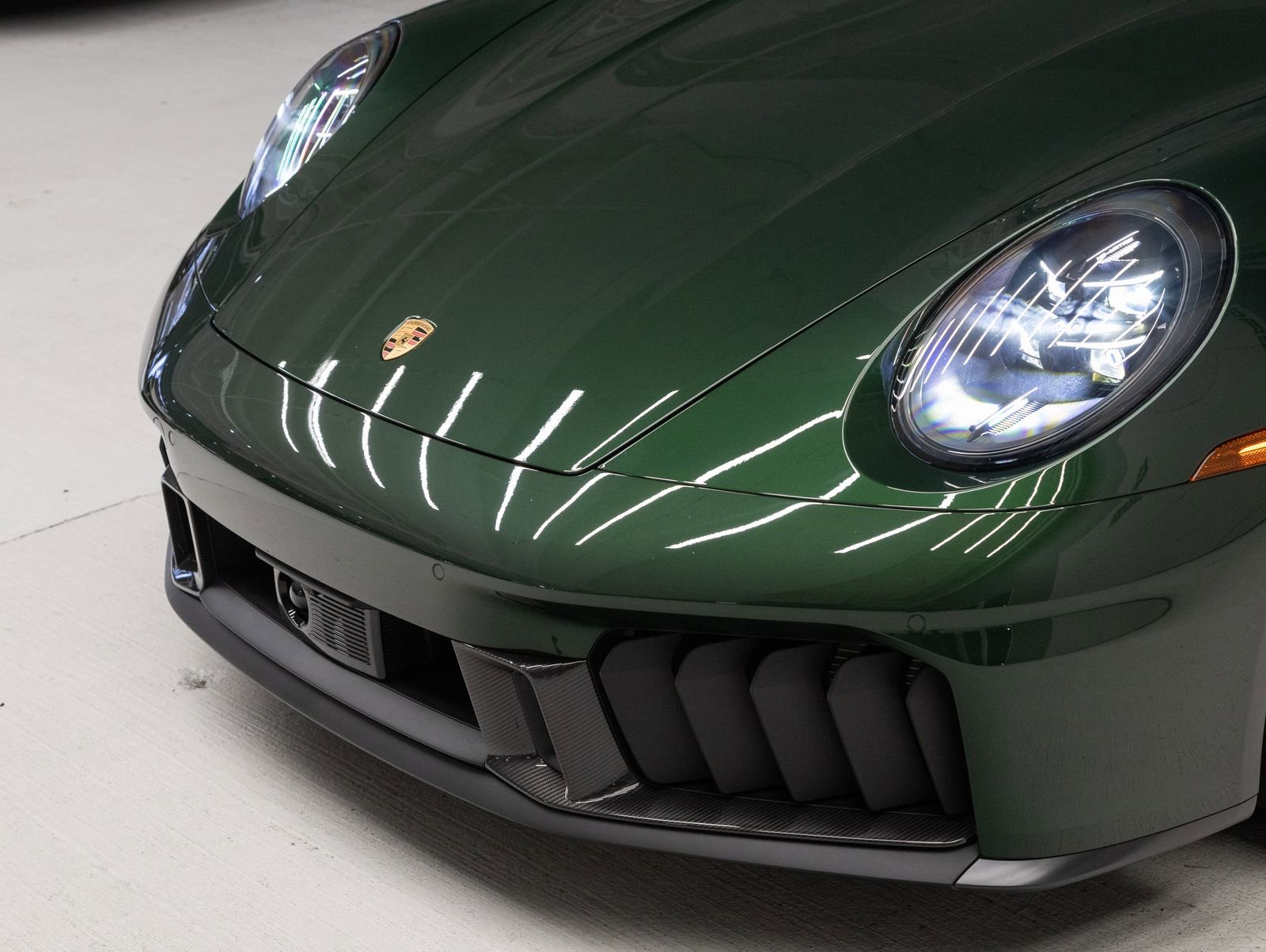 Certified 2026 Porsche 911 Targa 4 GTS image 35