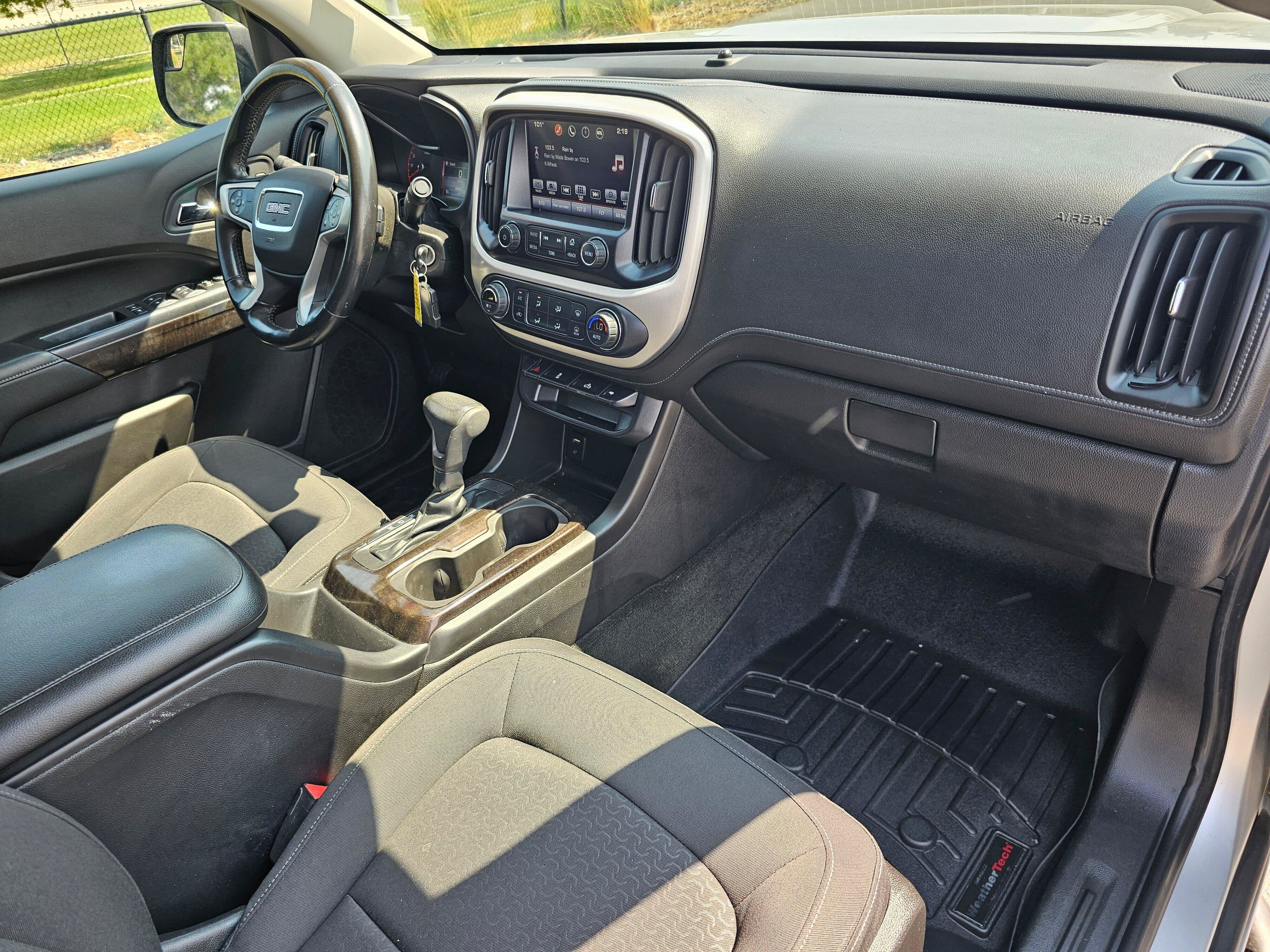 Used 2016 GMC Canyon SLE w/ SLE Convenience Package RWD image 11