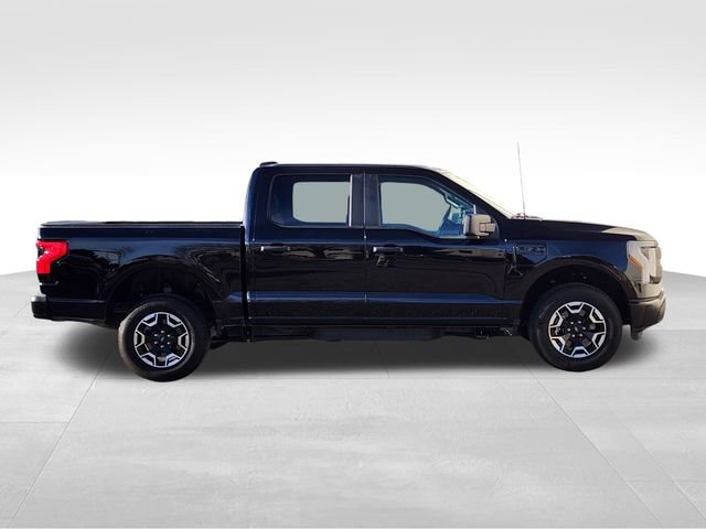 Used 2022 Ford F150 Lightning Pro image 11