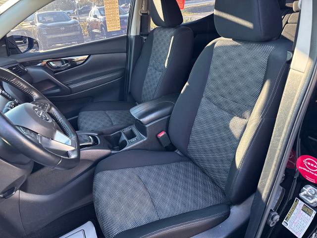 Certified 2022 Nissan Rogue Sport SV image 23