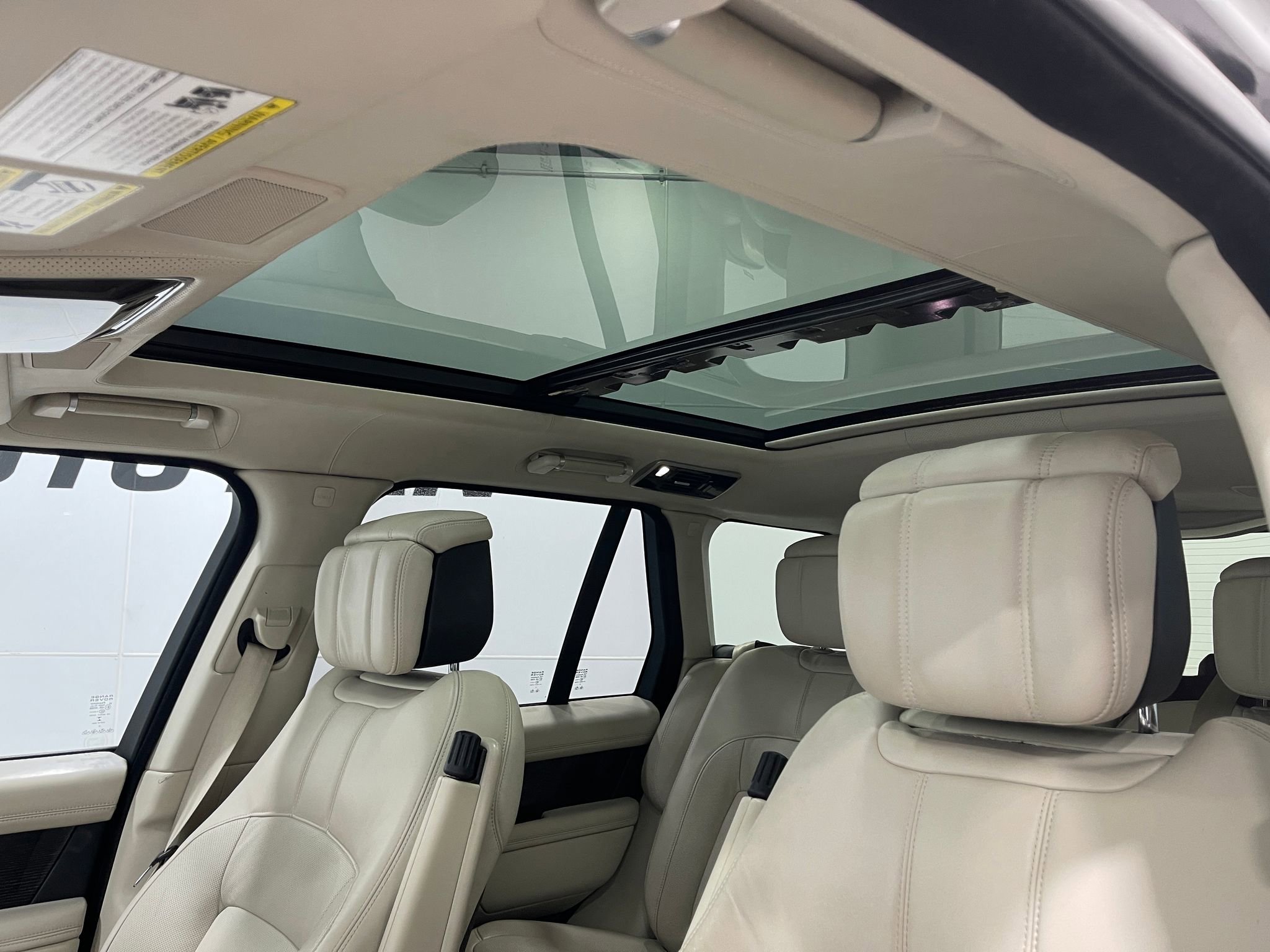 Used 2019 Land Rover Range Rover Autobiography AWD/4WD image 12