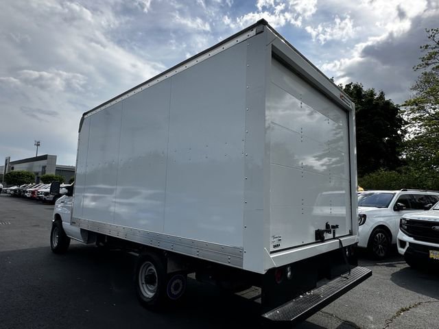 Used 2024 Ford E-350 and Econoline 350 Super Duty w/ Power Windows & Locks Group RWD image 7