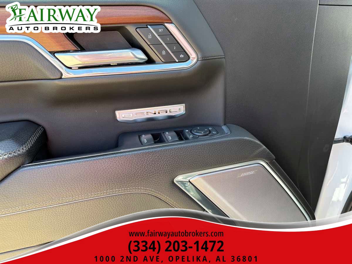 Used 2022 GMC Sierra 1500 Denali AWD/4WD image 16