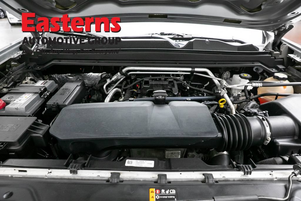 Used 2023 Chevrolet Colorado W/T RWD image 7