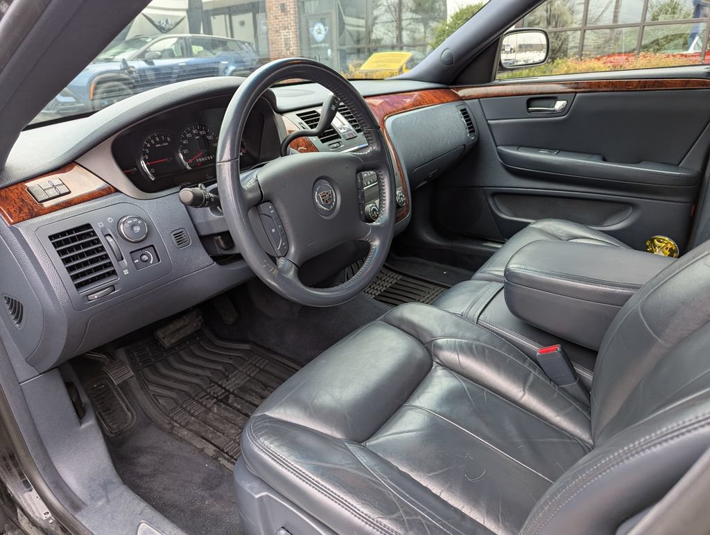 Used 2007 Cadillac DTS FWD image 13