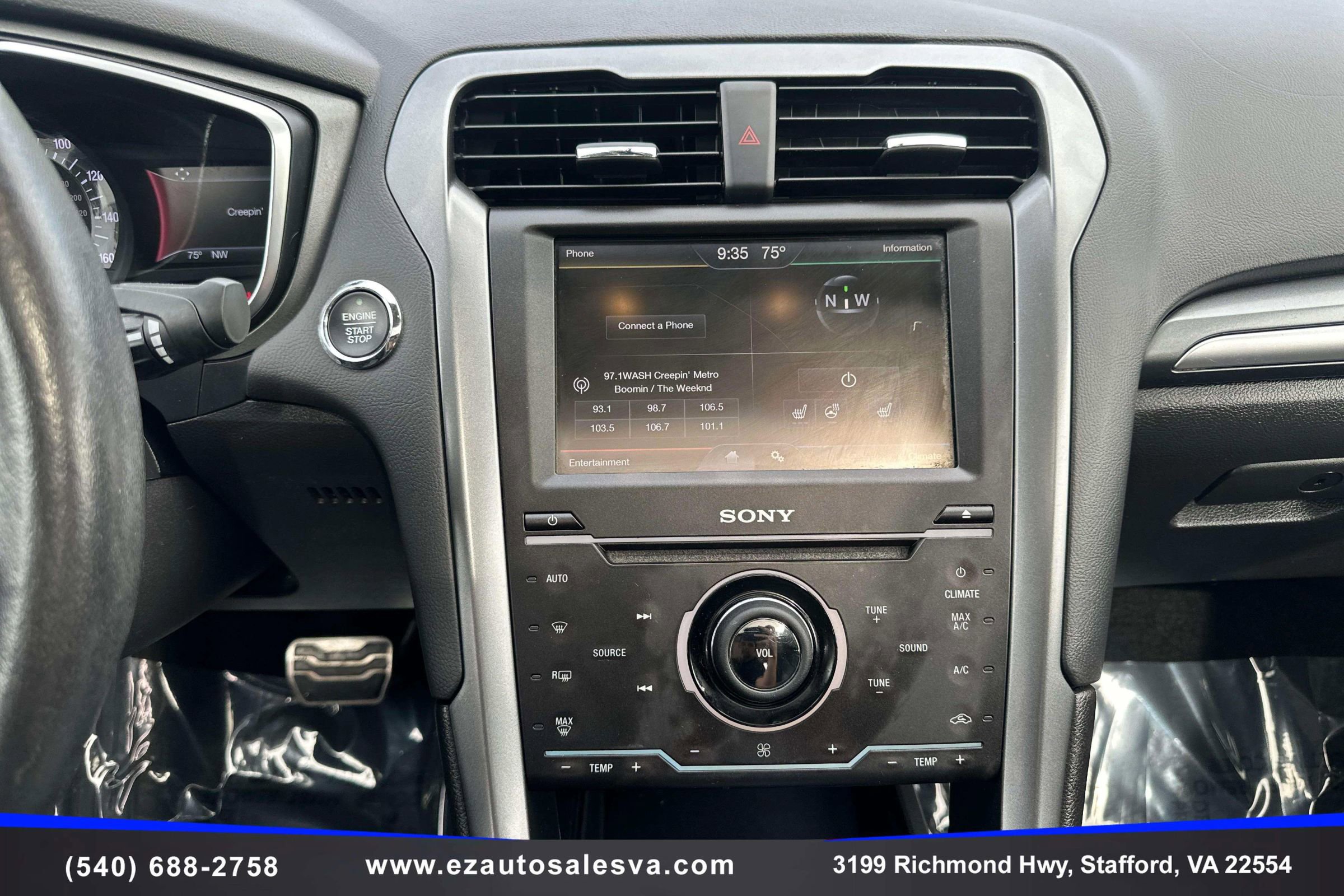 Used 2015 Ford Fusion Titanium FWD image 22