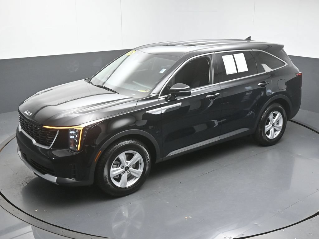 Used 2026 Kia Sorento LX FWD image 42