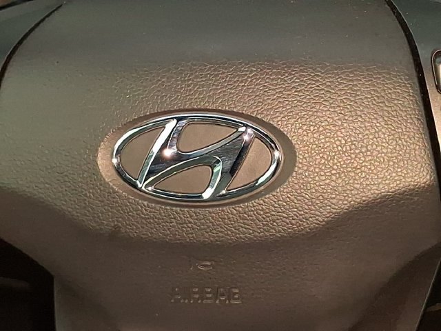 Used 2023 Hyundai Kona SEL w/ Cargo Package FWD image 13
