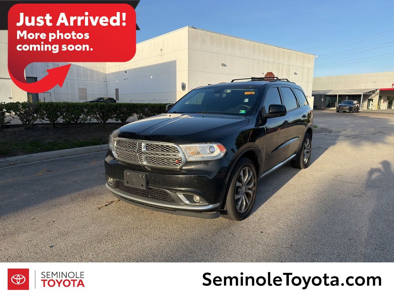 Used 2018 Dodge Durango SXT w/ Quick Order Package 2BB AWD/4WD image 1