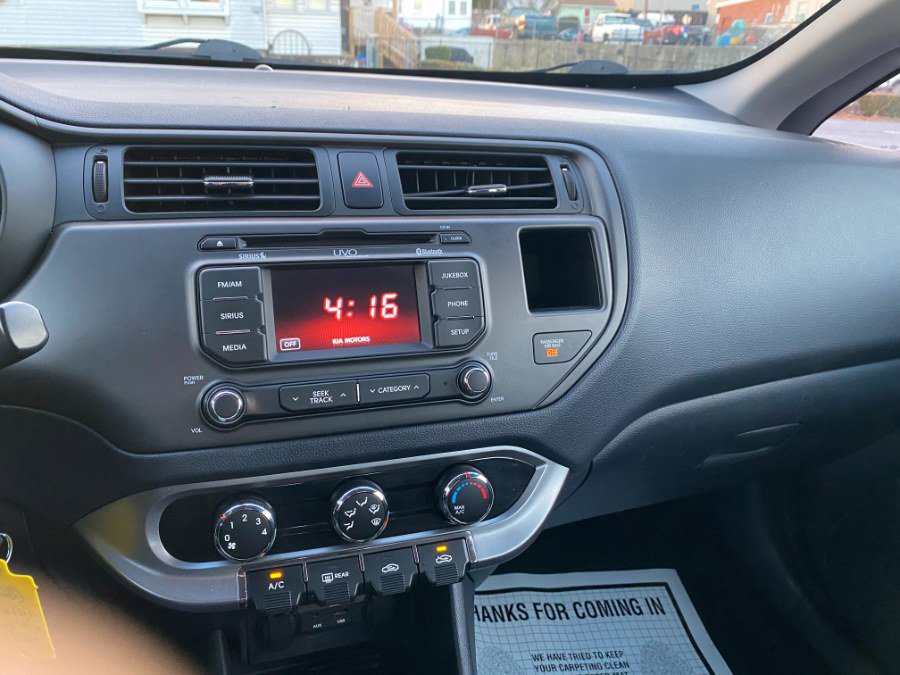 Used 2013 Kia Rio EX w/ Convenience Pkg image 18