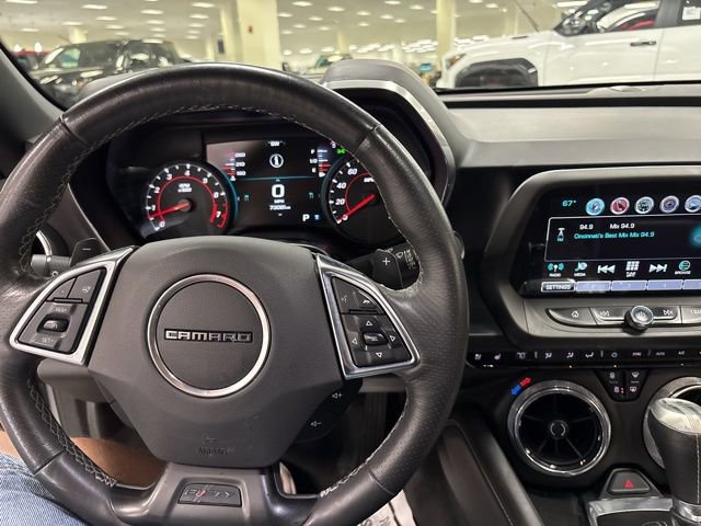 Used 2017 Chevrolet Camaro SS RWD image 17