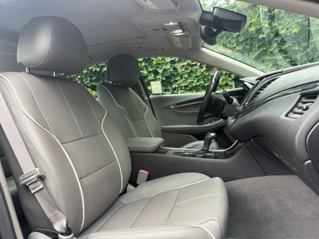 Used 2014 Chevrolet Impala LTZ FWD image 17