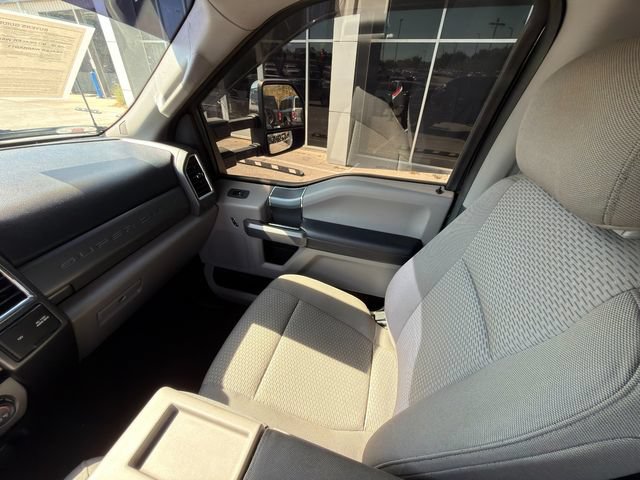 Used 2017 Ford F250 XLT w/ XLT Premium Package AWD/4WD image 21