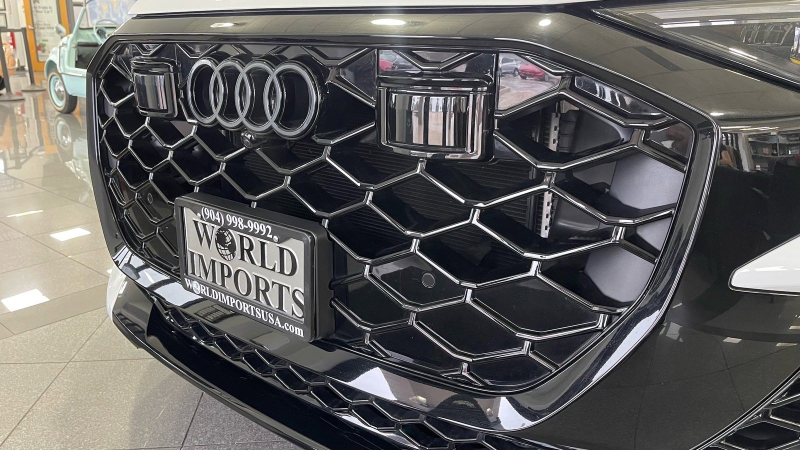 Used 2025 Audi RS Q8 performance w/ Executive Package image 11