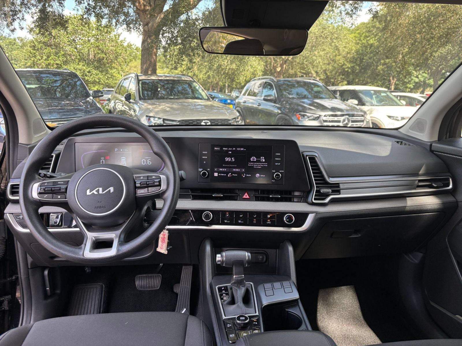 Used 2025 Kia Sportage LX FWD image 31