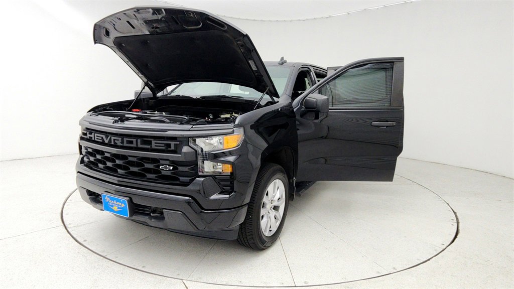 Certified 2022 Chevrolet Silverado 1500 Custom w/ LPO, Dark Essentials Package image 10