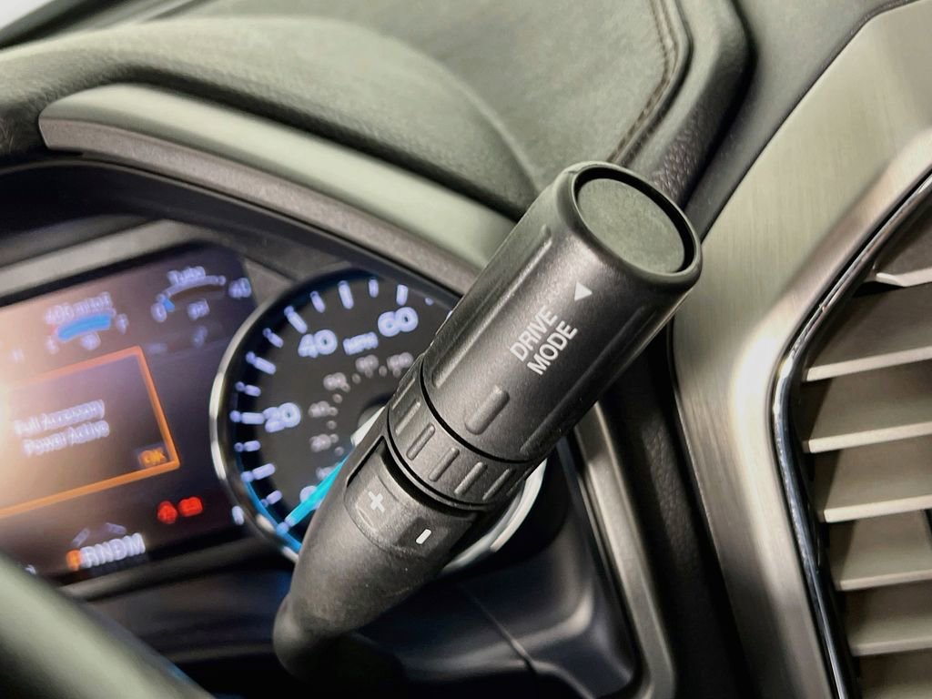Used 2020 Ford F350 Platinum AWD/4WD image 16