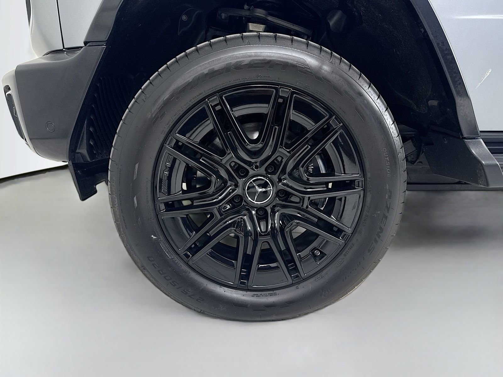 Used 2025 Mercedes-Benz G 580 w/ EQ Technology image 9