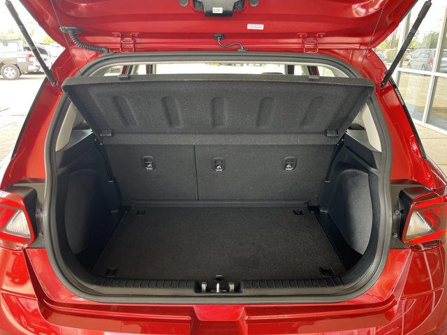 Used 2025 Hyundai Venue SEL image 22