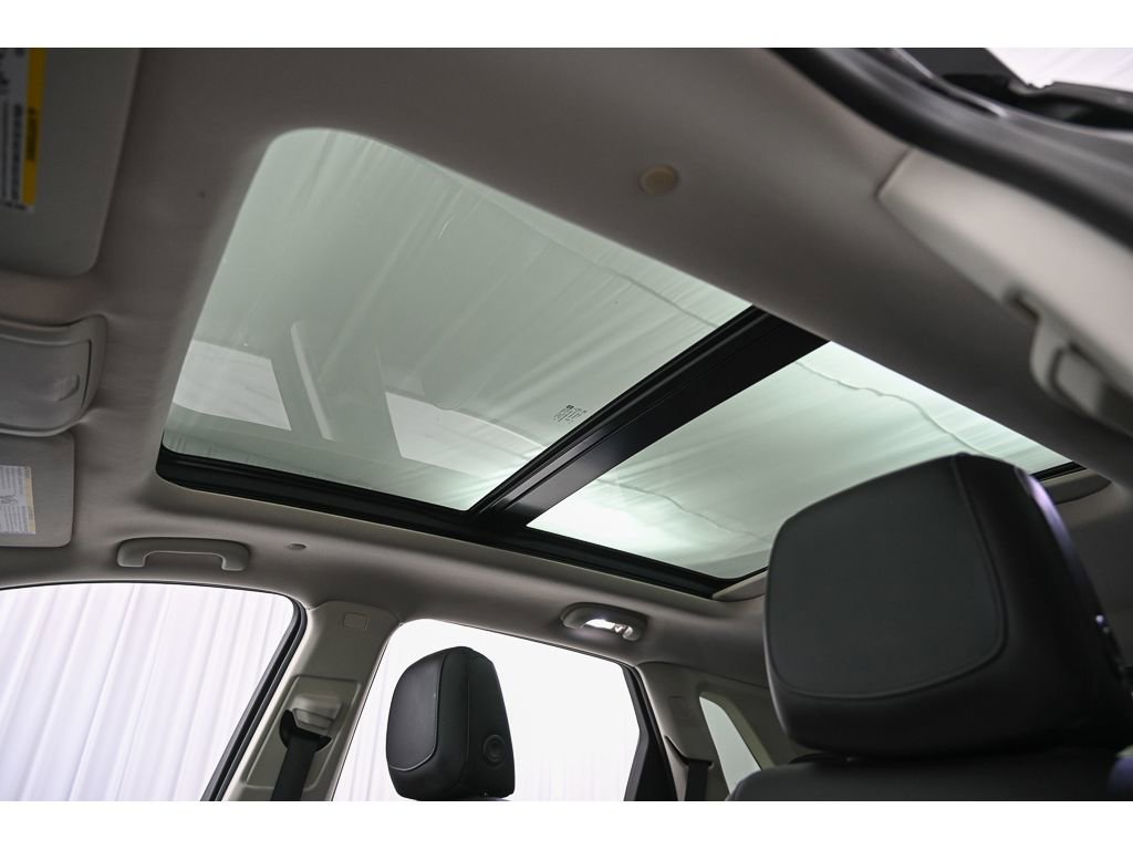 Used 2019 Cadillac XT5 Luxury image 35