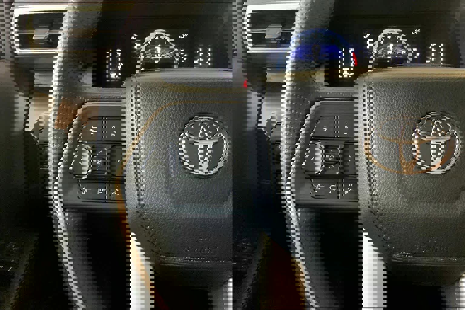 Used 2025 Toyota 4Runner SR5 image 23