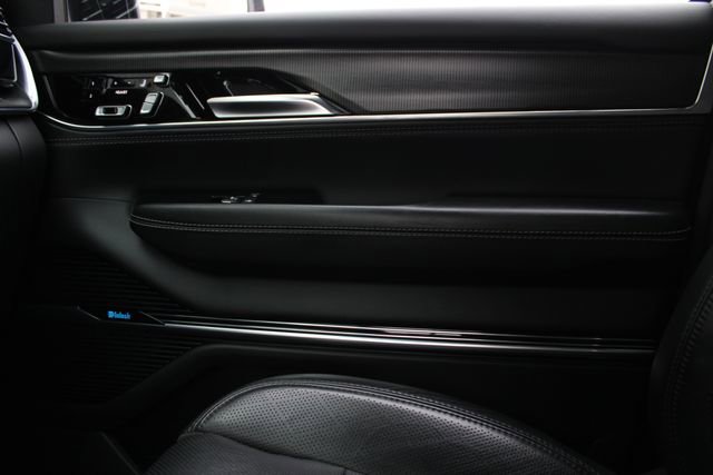 Used 2023 Jeep Grand Wagoneer Series II w/ Quick Order Packagew 28T image 32