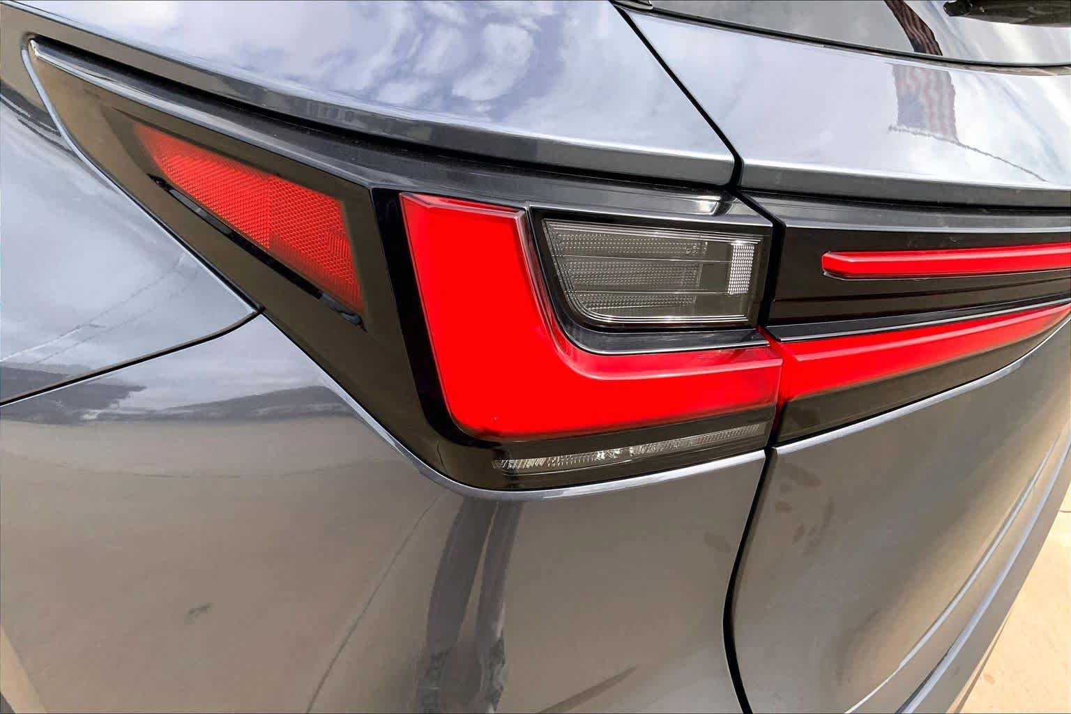 Used 2022 Lexus NX 350 F Sport w/ Towing Package (2000 Lbs) AWD/4WD image 27