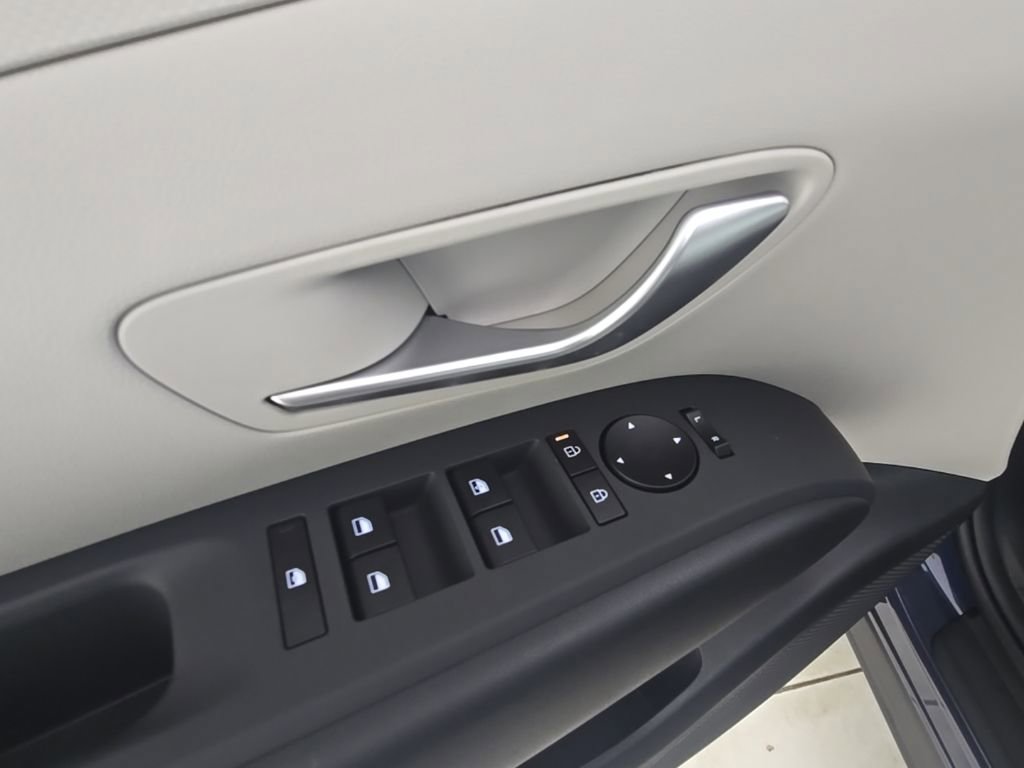 New 2026 Hyundai Tucson SE FWD image 12