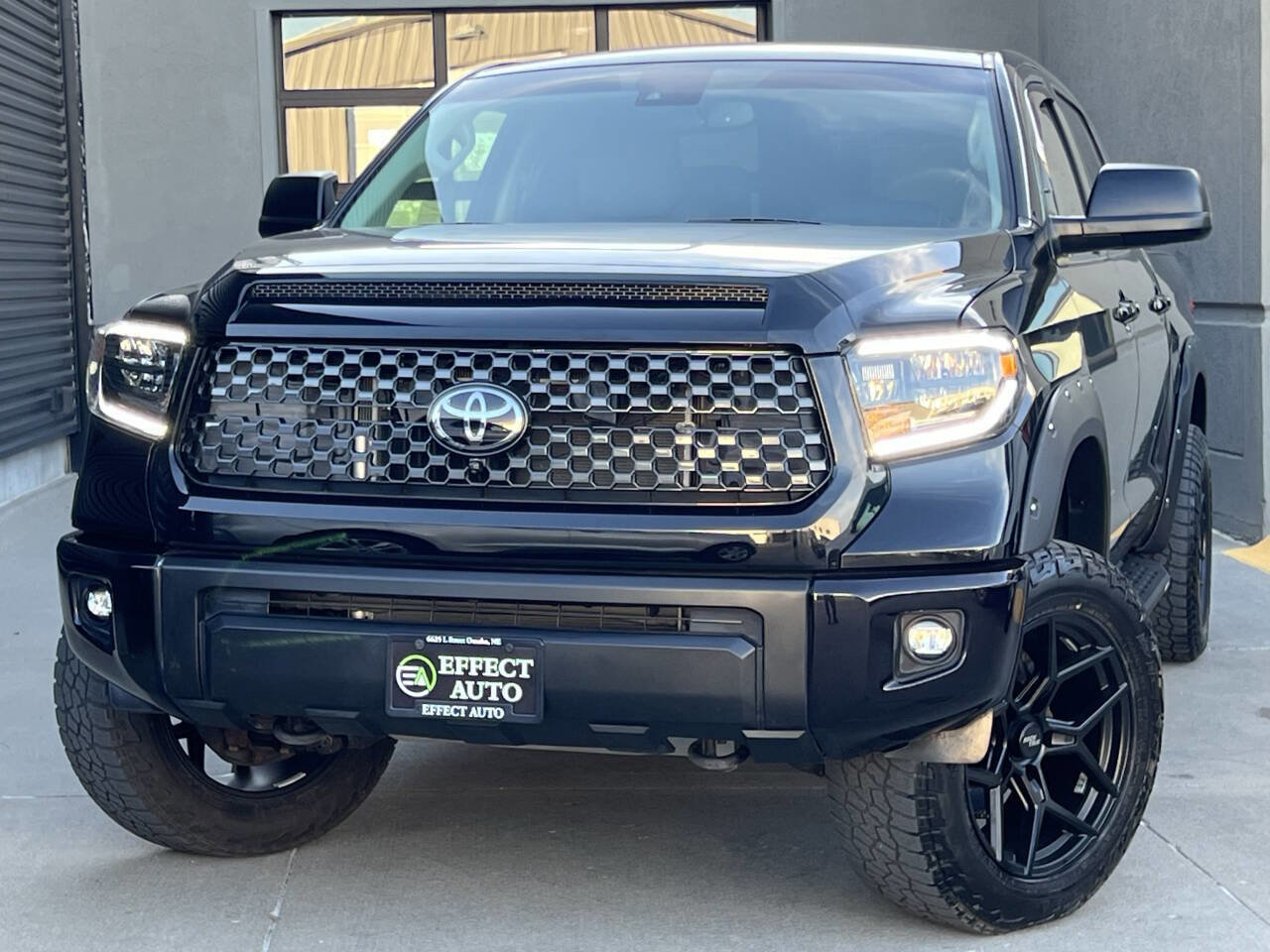 Used 2020 Toyota Tundra SR5 AWD/4WD image 3