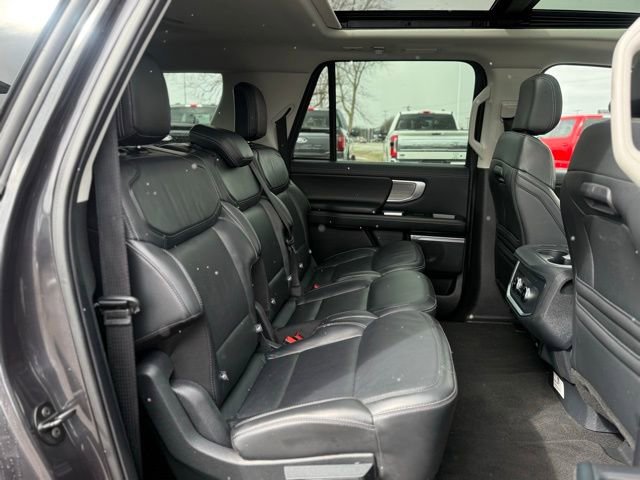 Certified 2025 Ford Expedition Max Platinum image 26