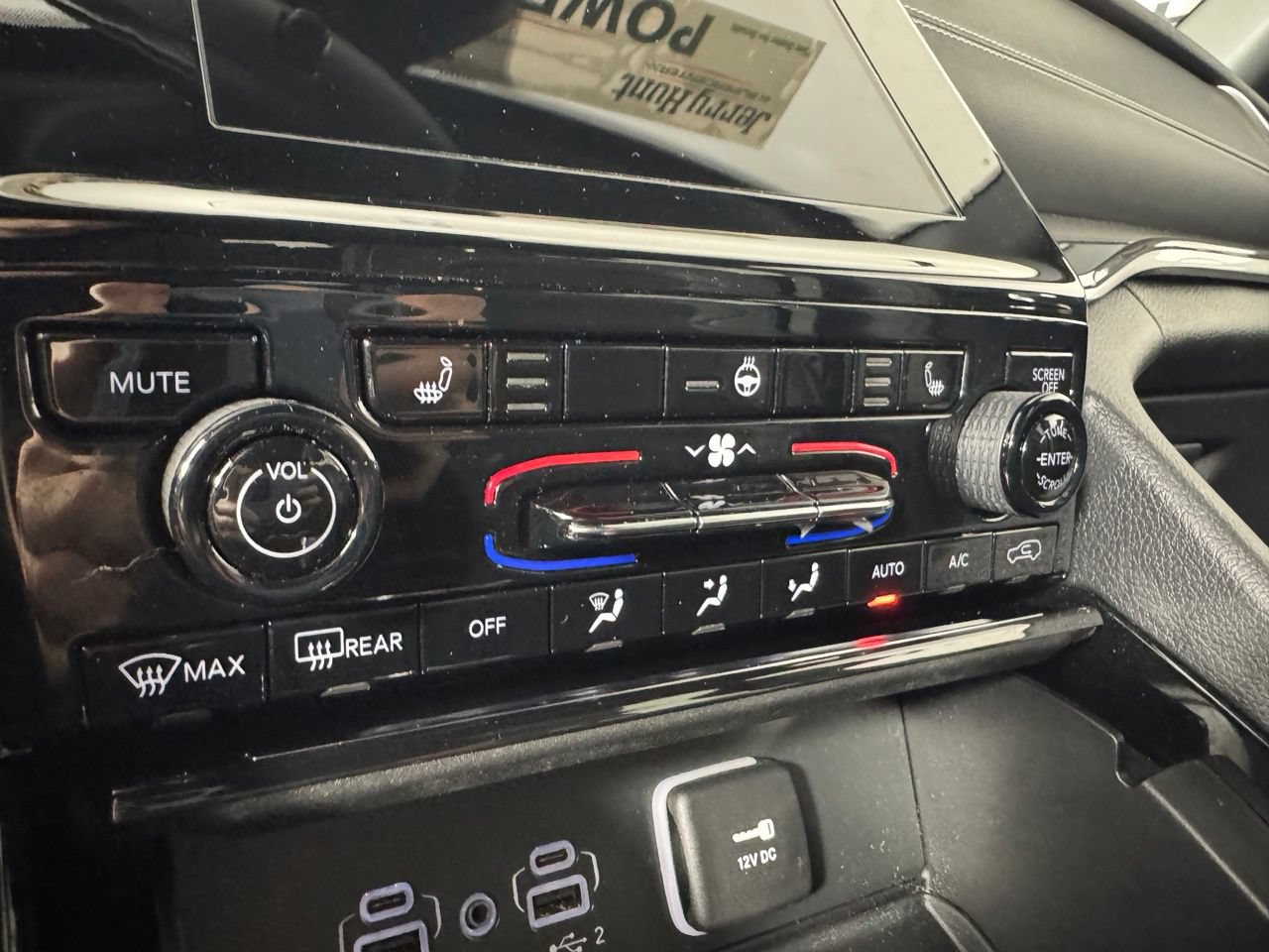 Used 2023 Jeep Grand Cherokee Altitude AWD/4WD image 26