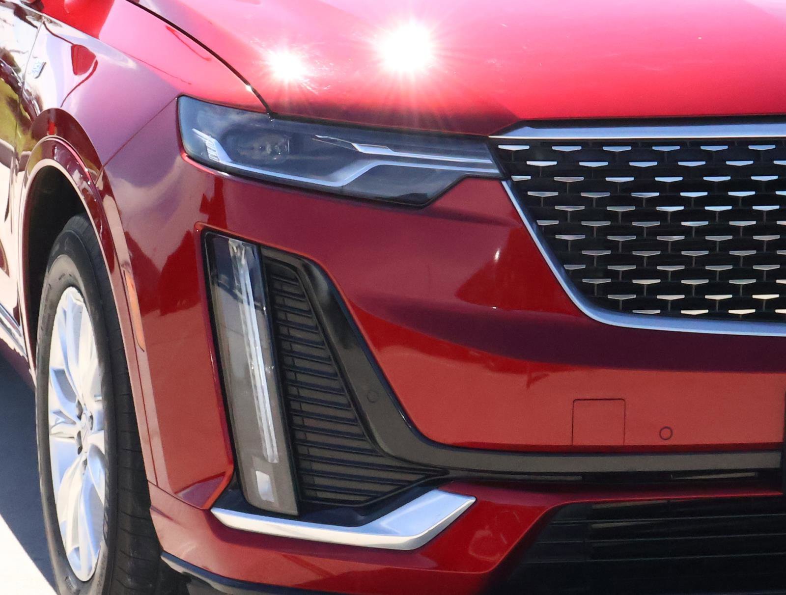 Certified 2024 Cadillac XT6 Luxury w/ LPO, Floor Liner Package FWD image 9