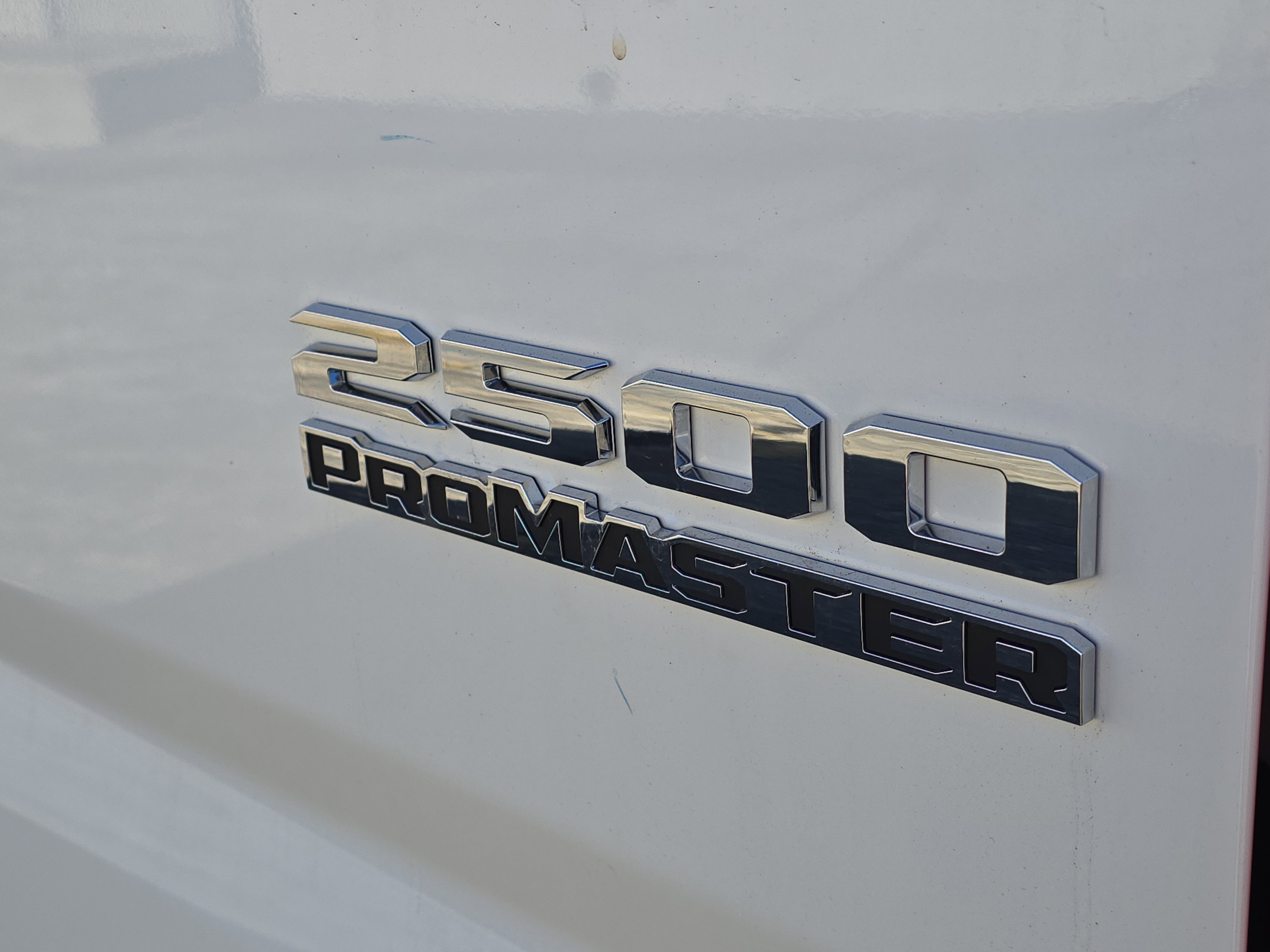 Used 2025 RAM ProMaster 2500 w/ Safety Group image 6