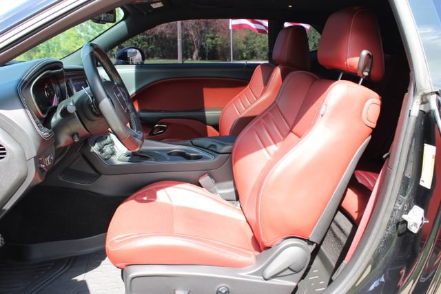 Used 2023 Dodge Challenger SRT Hellcat w/ Driver Convenience Group RWD image 20