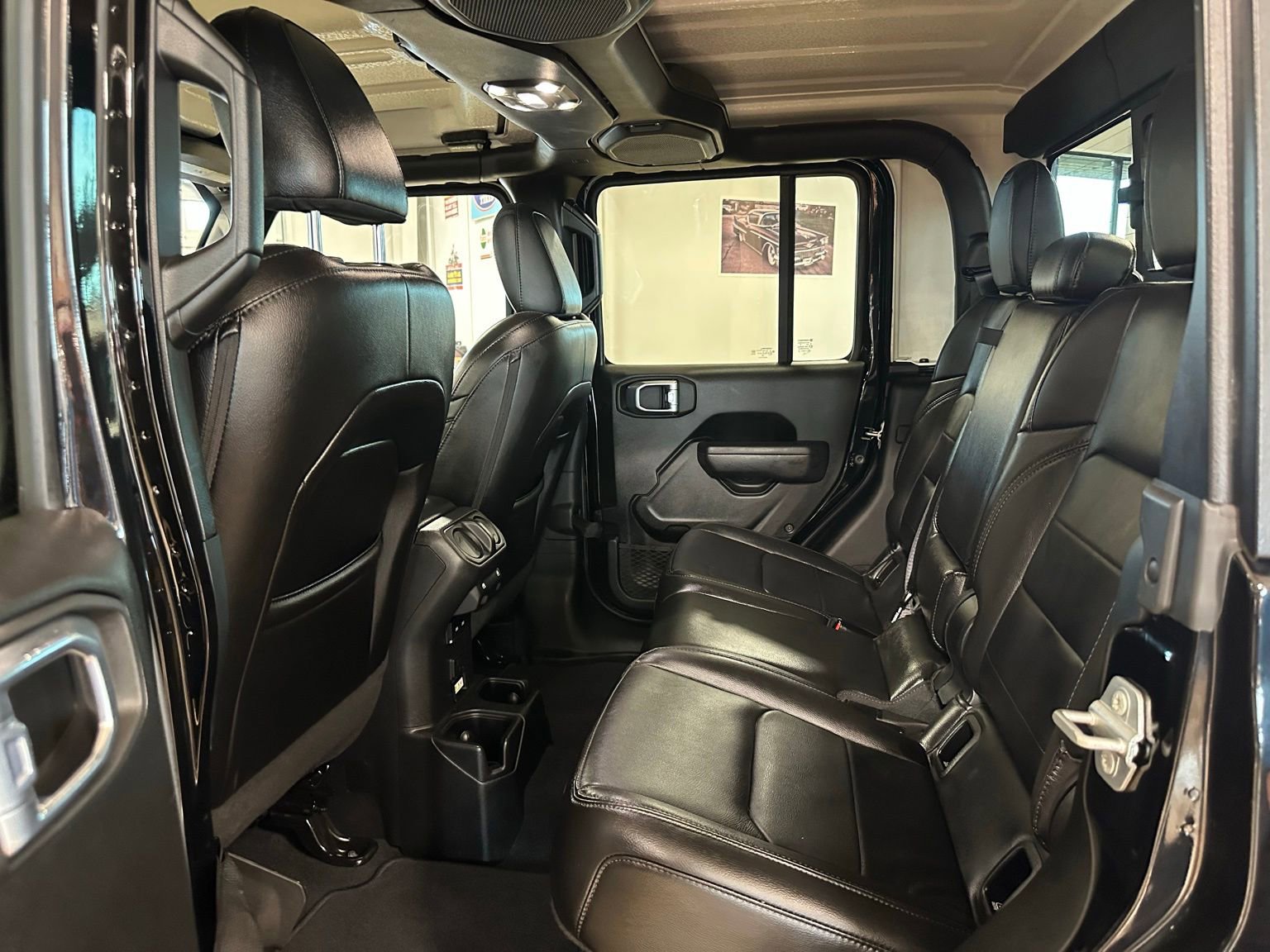 Used 2022 Jeep Gladiator Sport AWD/4WD image 37