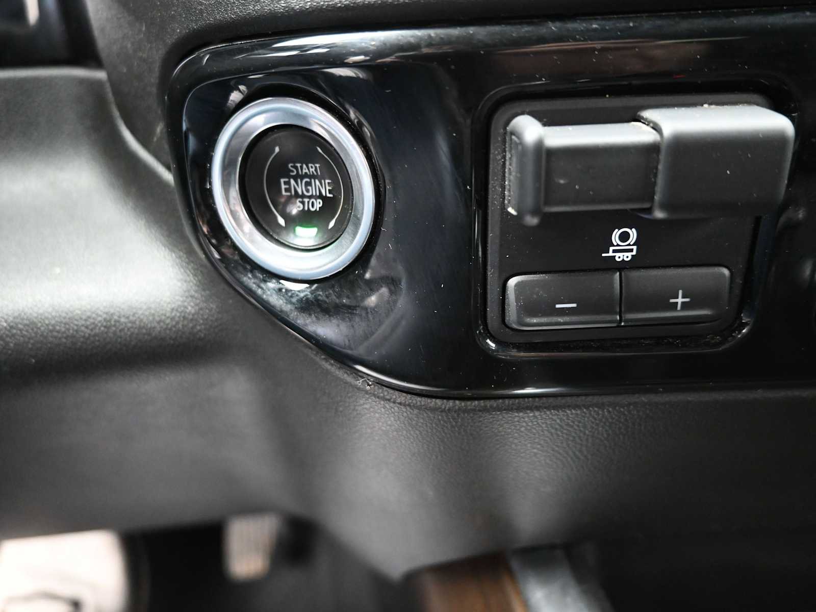 Used 2023 Chevrolet Silverado 1500 High Country w/ High Country Premium Package image 21