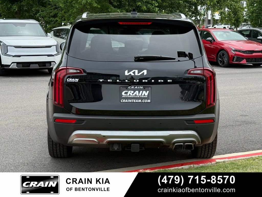 Used 2022 Kia Telluride SX w/ Towing Package FWD image 6