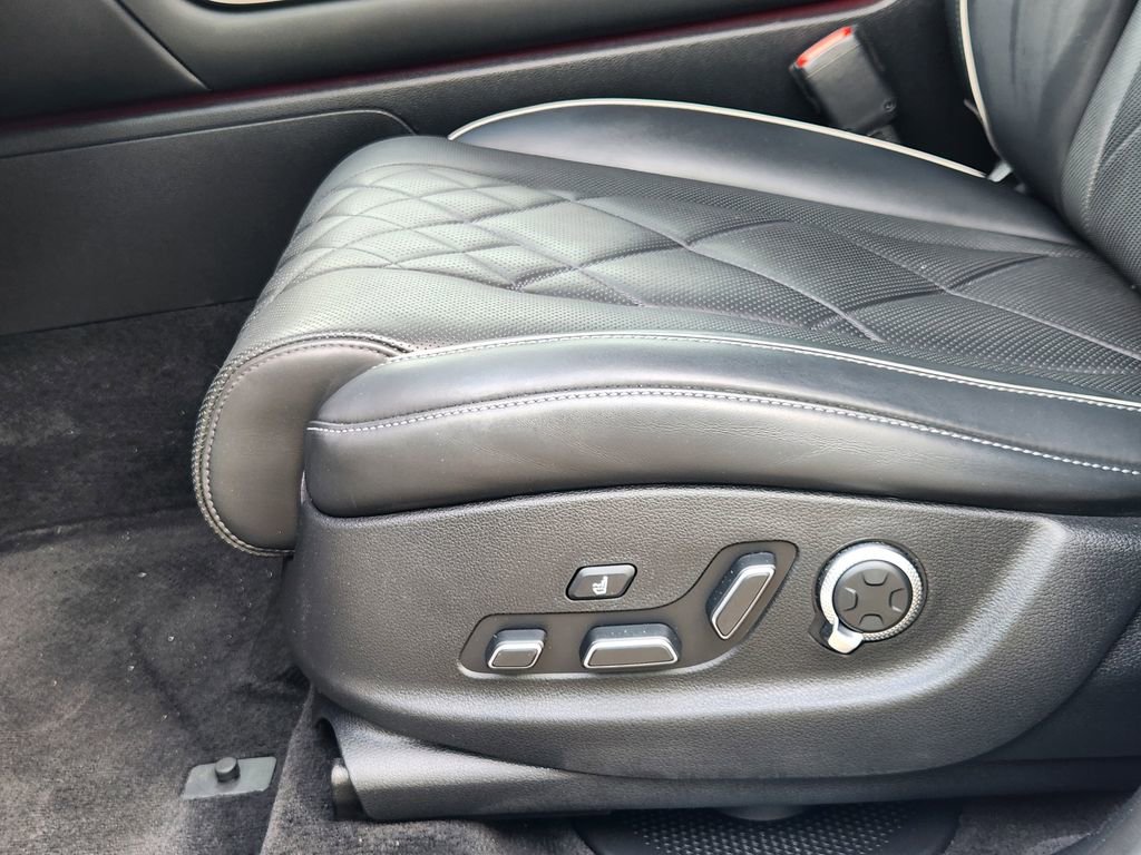Used 2025 Genesis GV80 3.5T Prestige AWD/4WD image 23