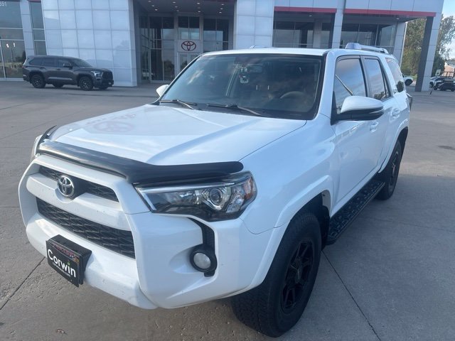 Used 2015 Toyota 4Runner SR5 Premium AWD/4WD image 8