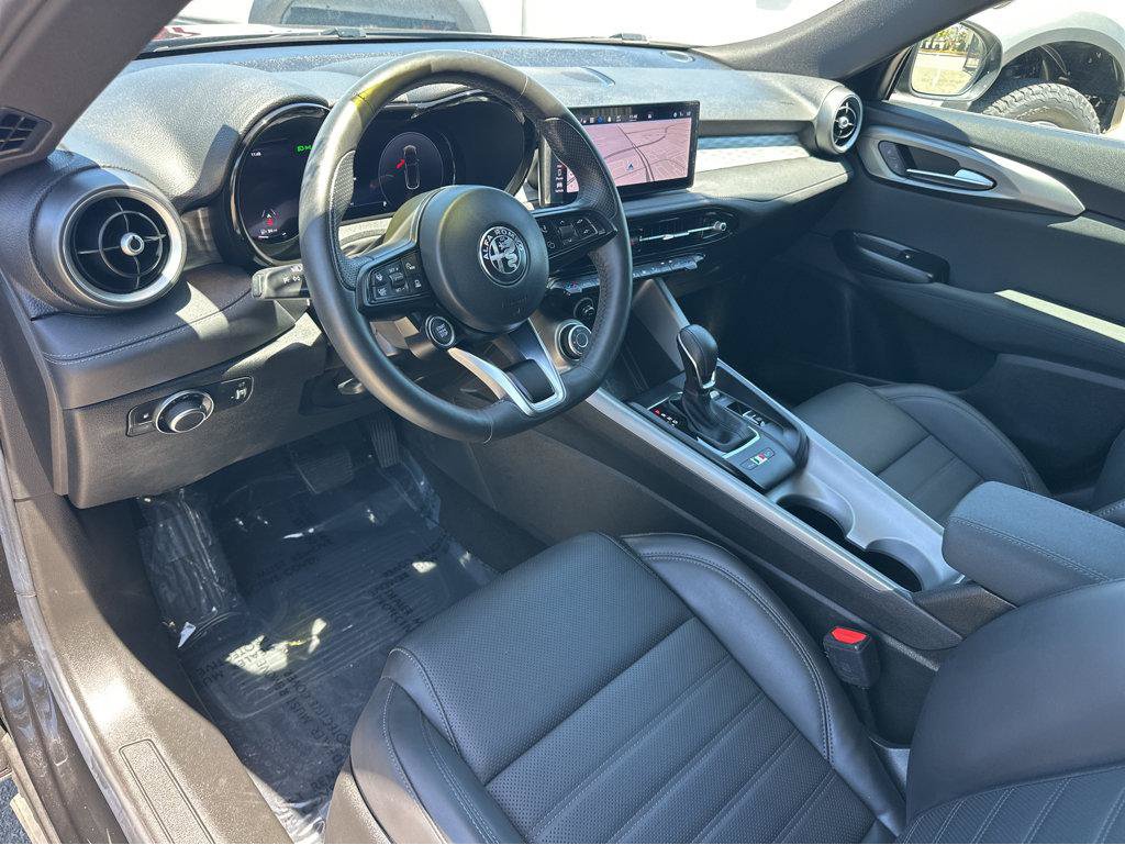 Used 2024 Alfa Romeo Tonale Ti w/ Active Assist Package AWD/4WD image 16