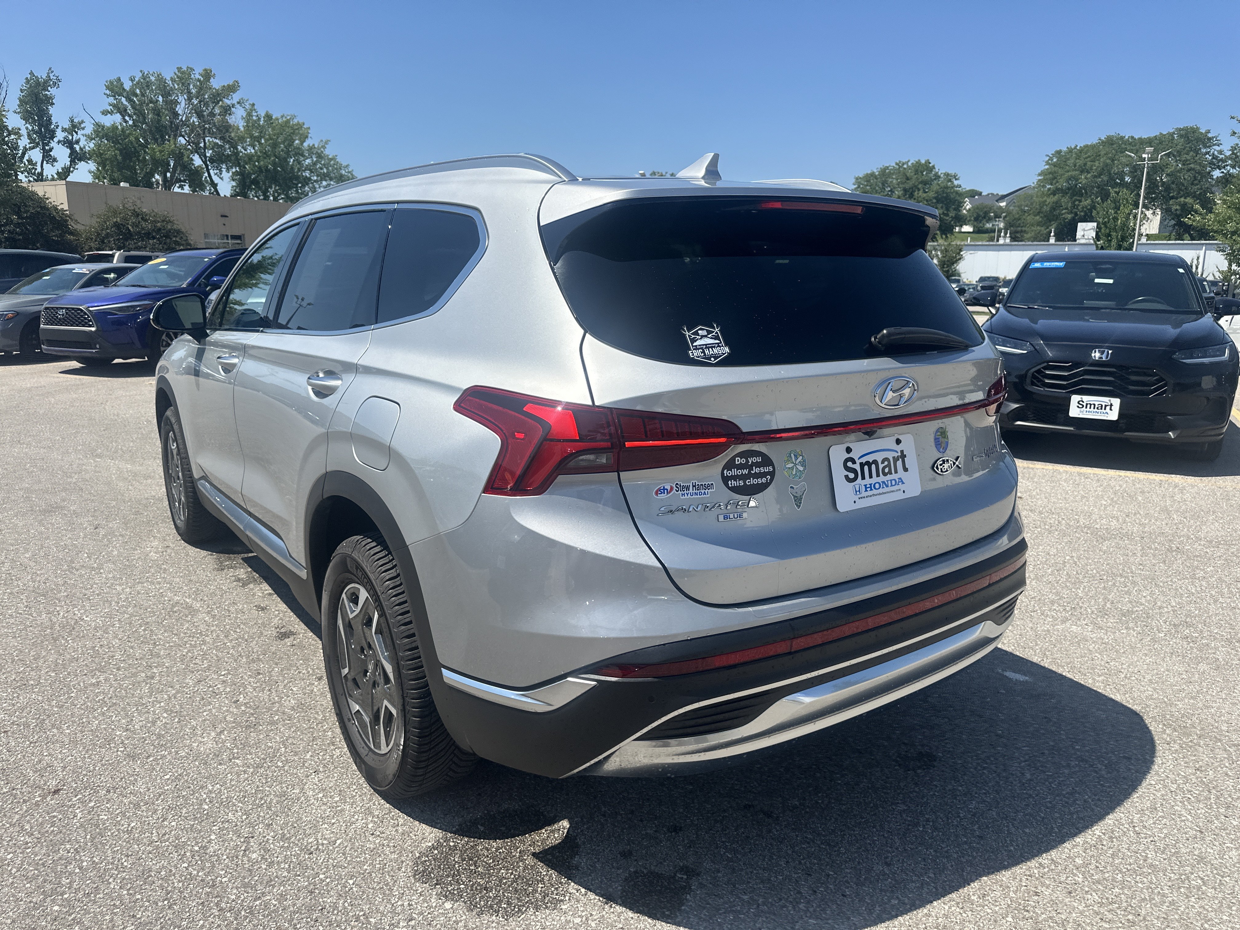 Used 2022 Hyundai Santa Fe Blue AWD/4WD image 6