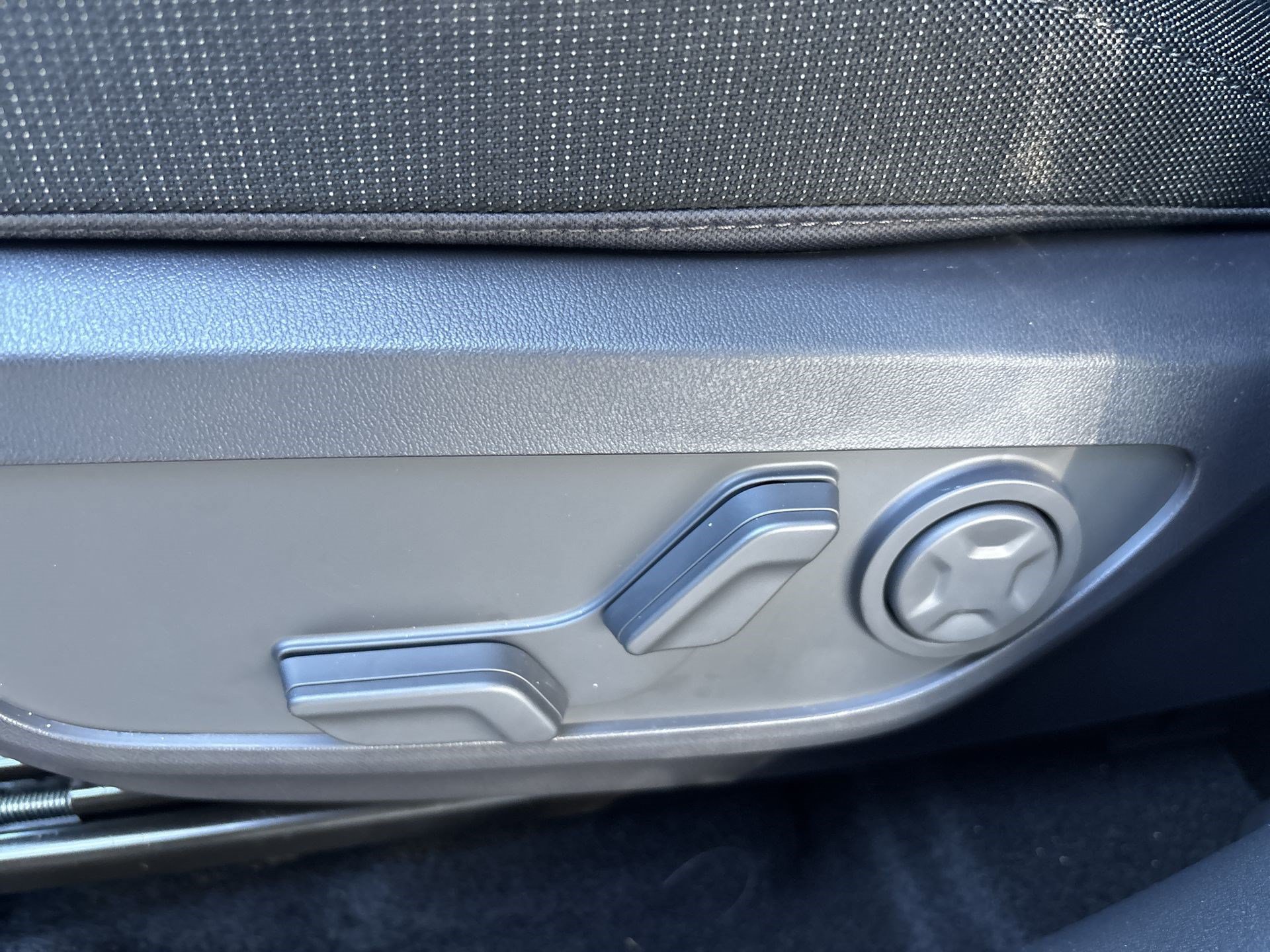 New 2027 Kia Seltos S FWD image 16