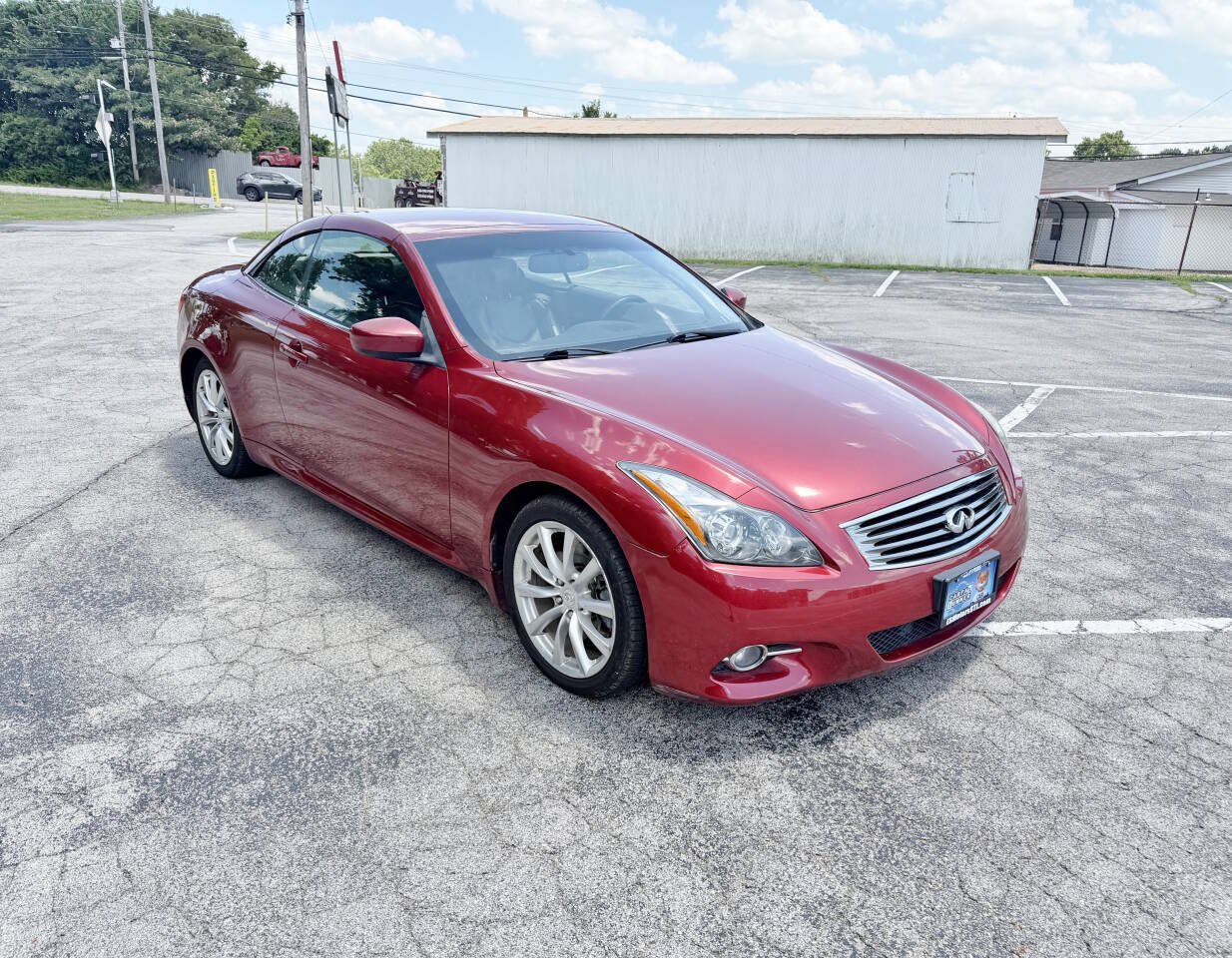 Used 2014 INFINITI Q60 Convertible w/ Premium Package RWD image 7