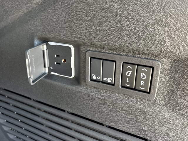 New 2026 Chevrolet Tahoe RST w/ RST Capability Package image 31