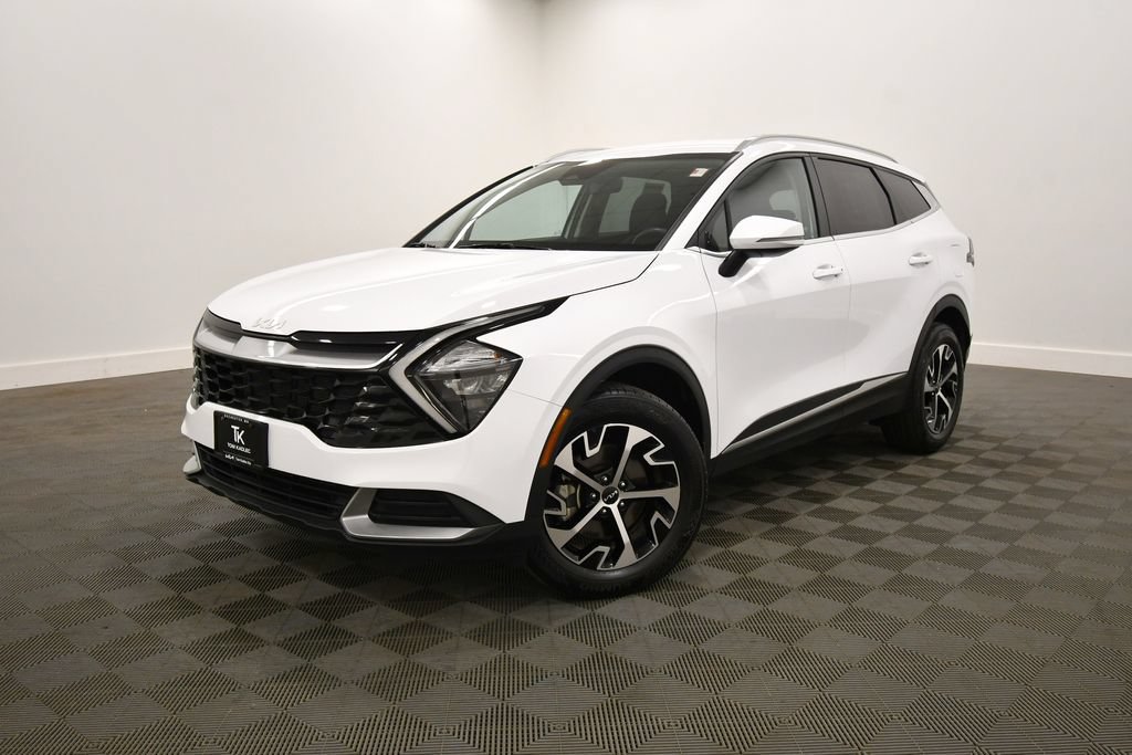 Certified 2023 Kia Sportage EX AWD/4WD image 2