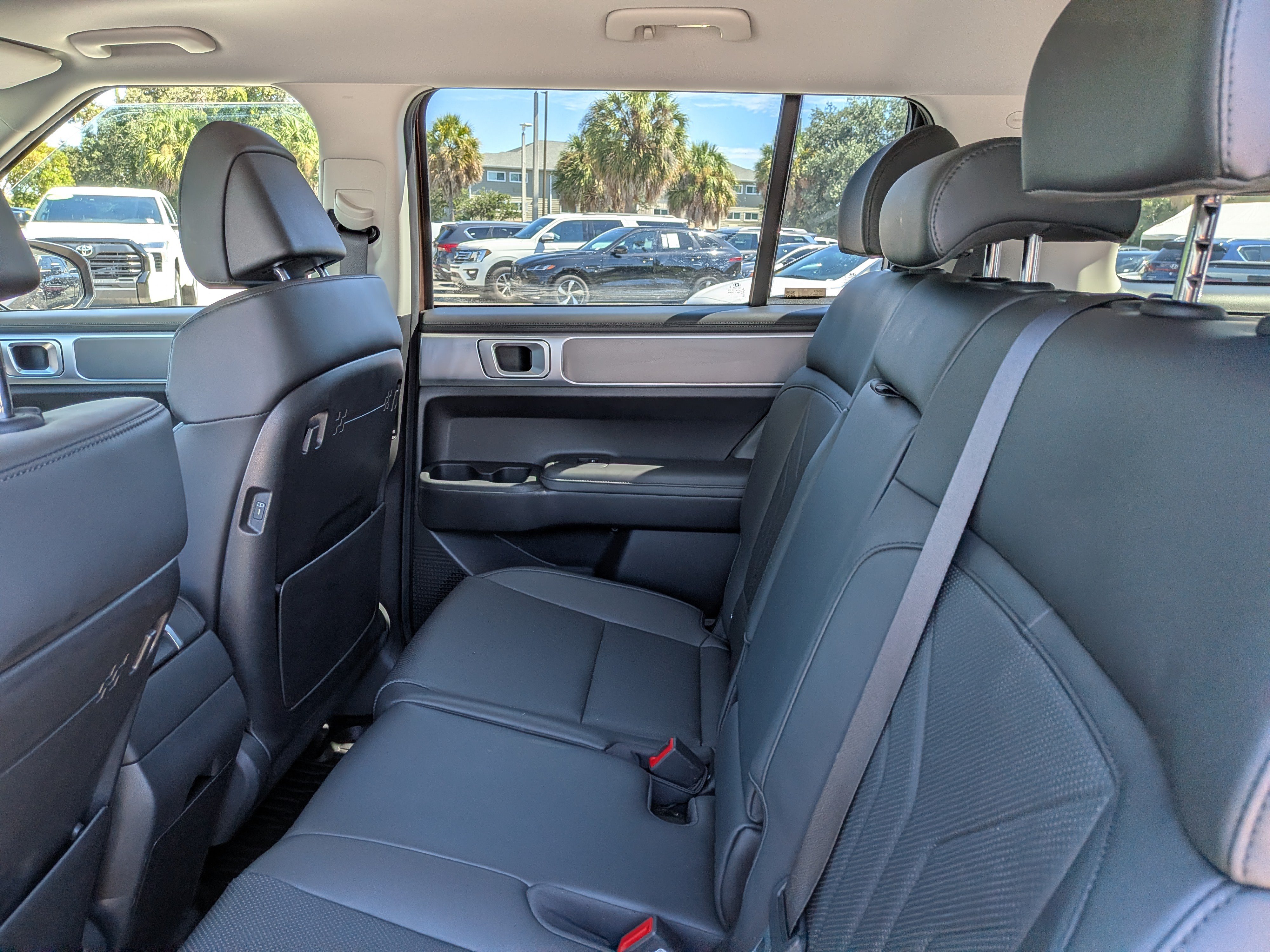 Used 2025 Hyundai Santa Fe XRT AWD/4WD image 15