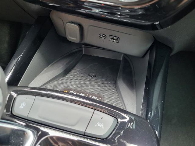 New 2026 Chevrolet Trax ACTIV w/ Sunroof Package image 22