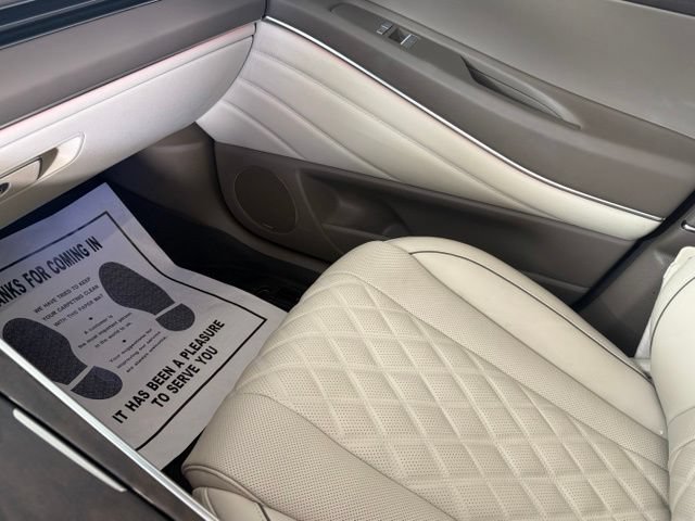 Used 2023 Genesis GV80 3.5T w/ Prestige Package AWD/4WD image 19
