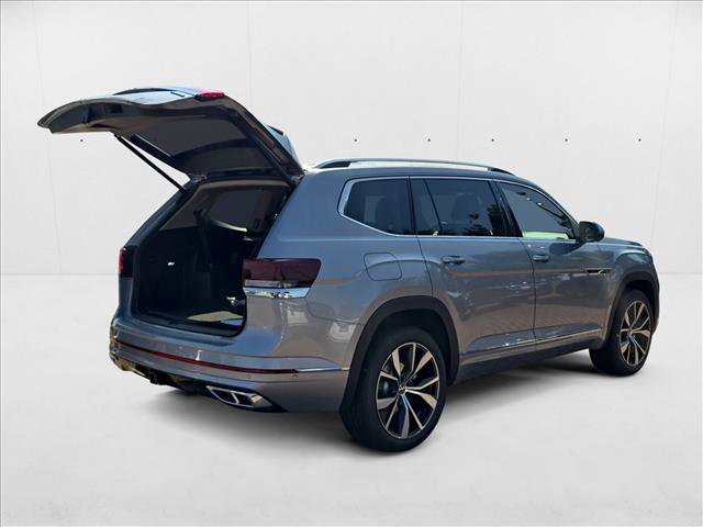 New 2026 Volkswagen Atlas SEL Premium R-Line image 2