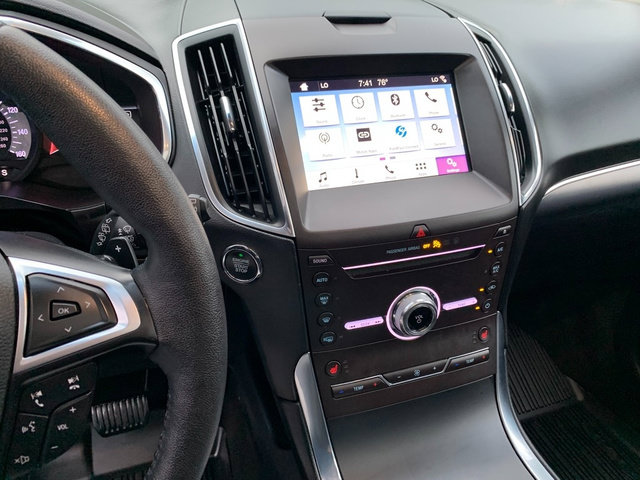 Certified 2019 Ford Edge Titanium w/ Cold Weather Package AWD/4WD image 26